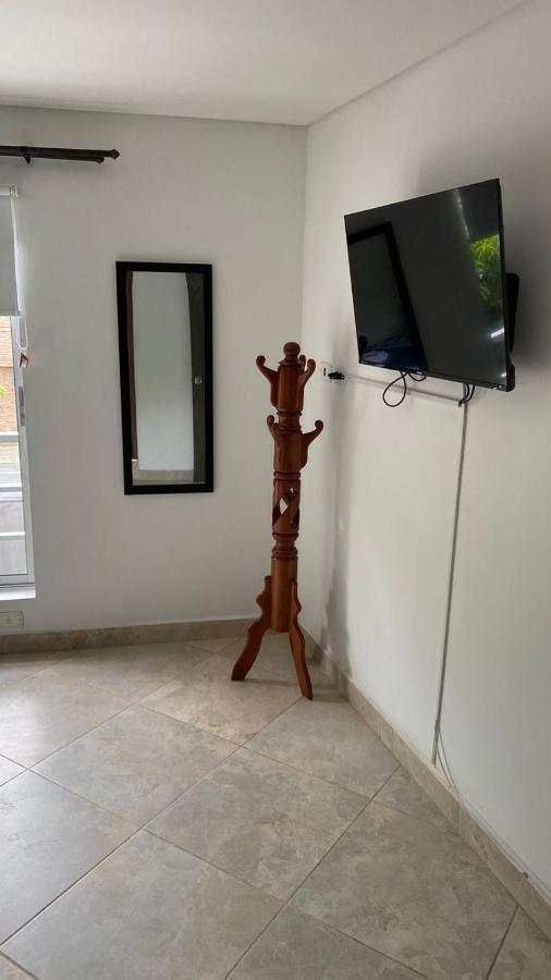 Apartamento Amoblado Gemas San Joaquín 201 *