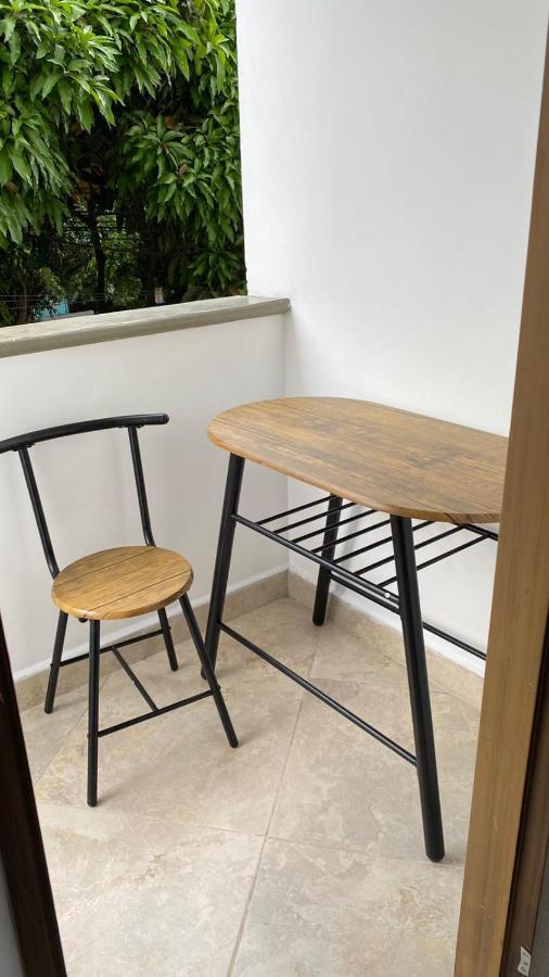 Apartamento Amoblado Gemas San Joaquín 201 *