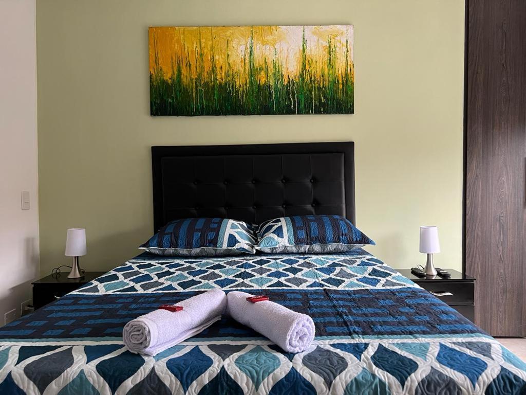 Apartamento Amoblado Gemas San Joaquín 201 *